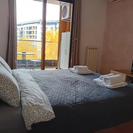 Garden M Apartment